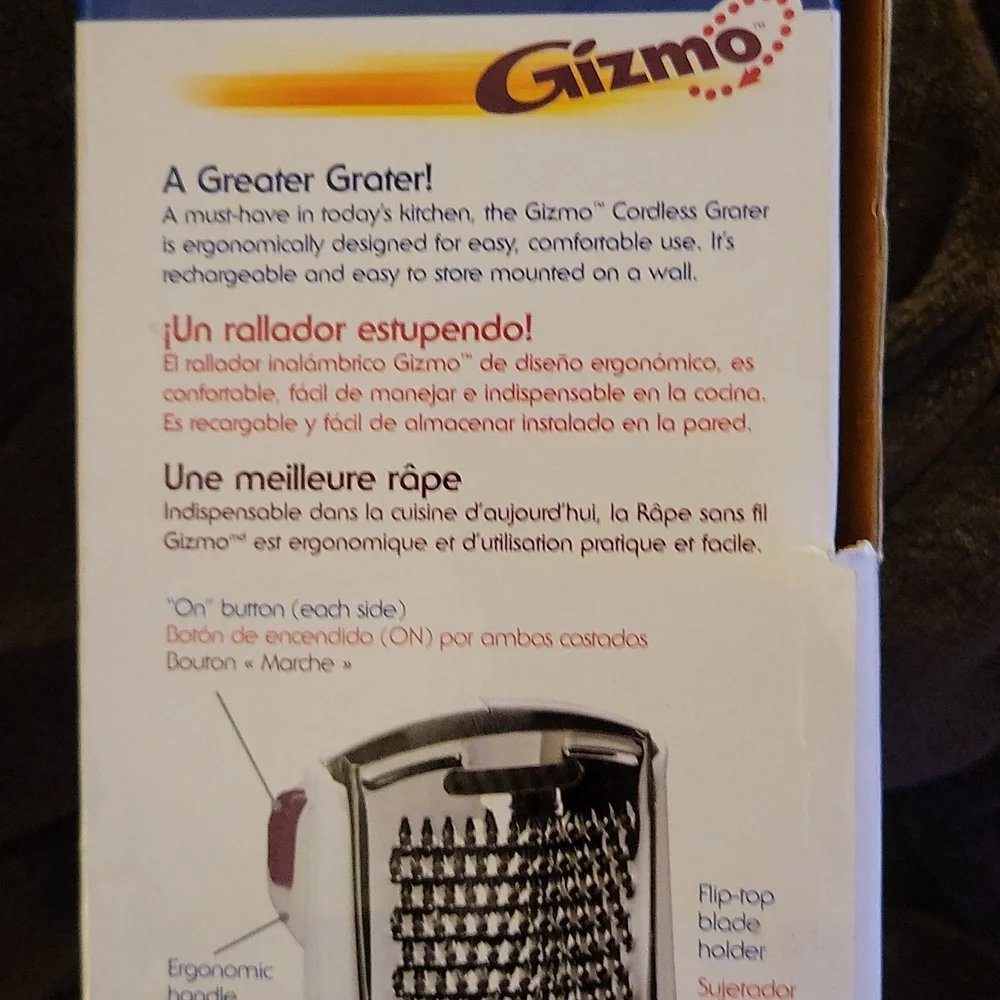 Black & Decker Gizmo cordless grater Rechargeable 3 blades cheese chocolate NEW
